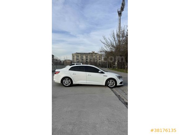Sahibinden Renault Megane 1.5 Blue DCI Joy 2020 Model 
