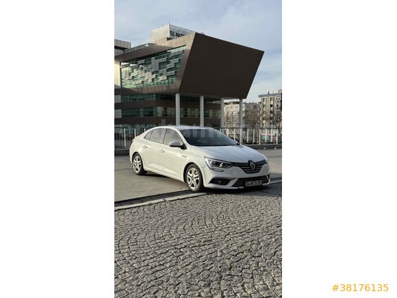 Sahibinden Renault Megane 1.5 Blue DCI Joy 2020 Model 