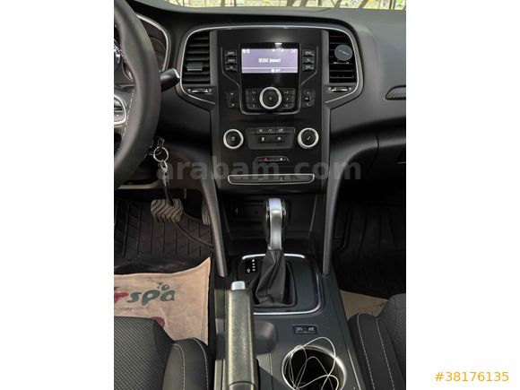Sahibinden Renault Megane 1.5 Blue DCI Joy 2020 Model 