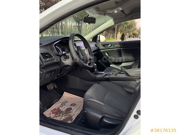 Sahibinden Renault Megane 1.5 Blue DCI Joy 2020 Model 