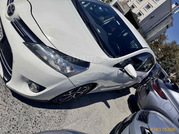 Sahibinden Toyota Verso 1.6 D-4D Advance 2016 Model 