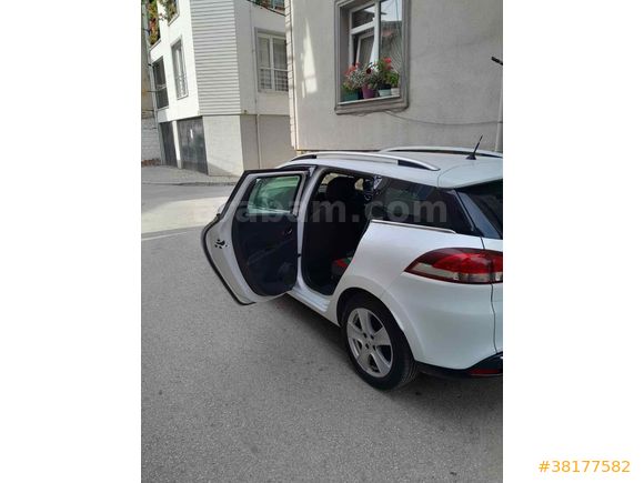 Sahibinden Renault Clio 0.9 TCe Icon 2013 Model 