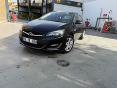 Sahibinden Opel Astra 1.6 Edition 2012 Model  96.000 km Siyah