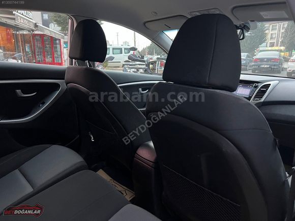 BEYDOĞANLAR'DAN-2013 MODEL HYUNDAİ İ30 1.6 CRDİ-STYLE