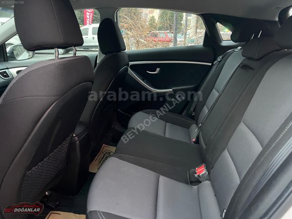 BEYDOĞANLAR'DAN-2013 MODEL HYUNDAİ İ30 1.6 CRDİ-STYLE