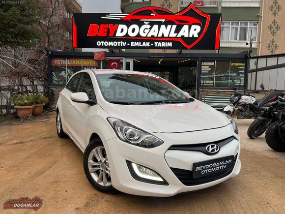 BEYDOĞANLAR'DAN-2013 MODEL HYUNDAİ İ30 1.6 CRDİ-STYLE