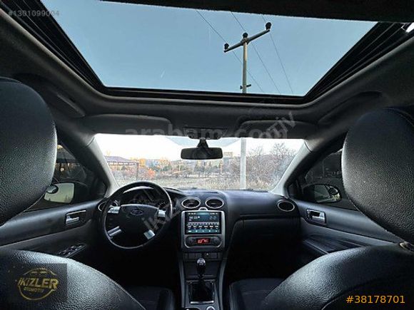 İKİZLERDEN TİTANİUM SUNROOF SÜRÜŞ MODU KEYLESS GO FOCUS