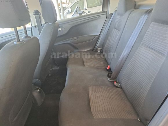 özel renk 1.6 dizel bakımlı aile araci