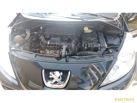 ilk sahibinden 2011 Peugeot 207 1.4 dizel