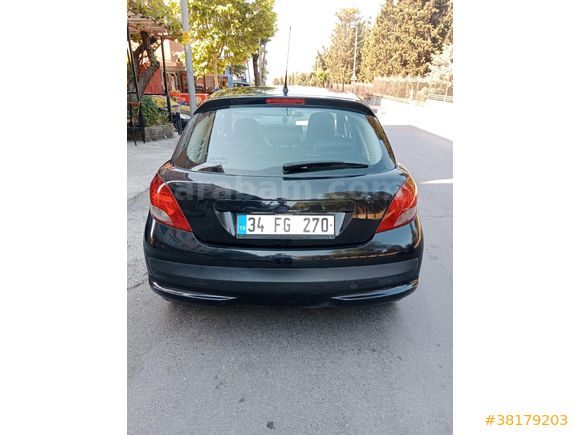 ilk sahibinden 2011 Peugeot 207 1.4 dizel