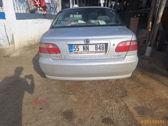 Sahibinden Fiat Albea Sole 1.3 Multijet Active 2010 Model  267.000 km Gri (metalik)