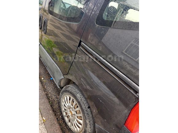 otomatik vites Fiat Fiorino Combi Combimix 1.3 Multijet Active 2008 Model