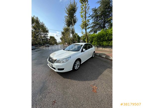 Sahibinden Renault Latitude 1.5 dCi executive 2013 Model 
