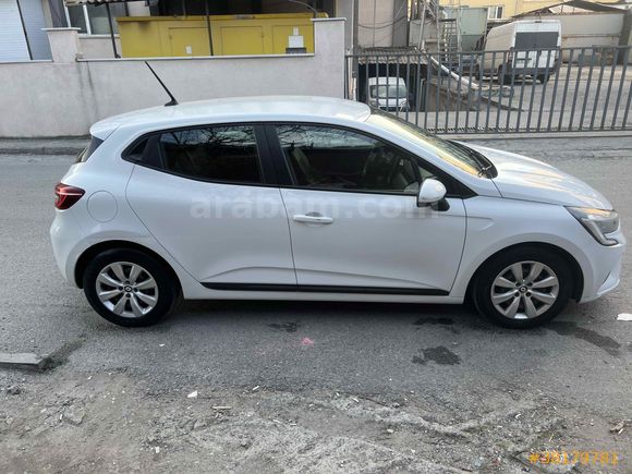 Sahibinden Renault Clio 1.0 SCe Joy 2021 Model 