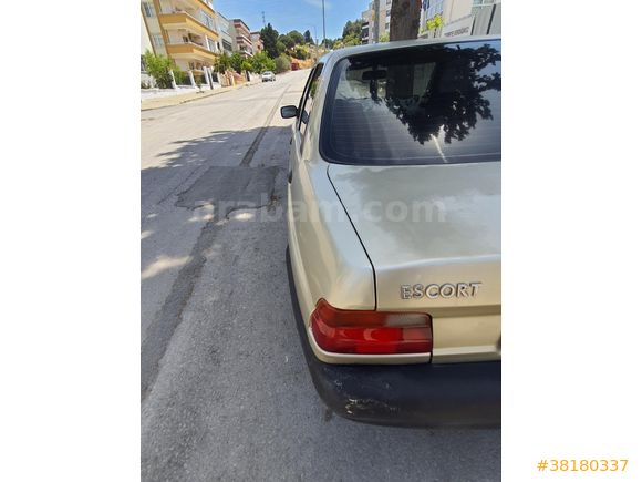 karbüratörlü  Ford Escort 1.6 CL 1996 Model