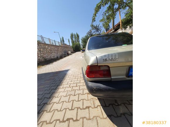 karbüratörlü  Ford Escort 1.6 CL 1996 Model