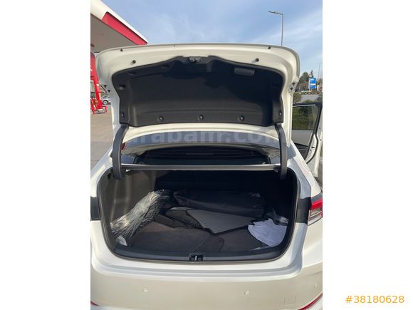 Sahibinden Toyota Corolla 1.5 Dream 2023 Model 