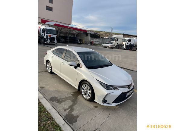 Sahibinden Toyota Corolla 1.5 Dream 2023 Model 