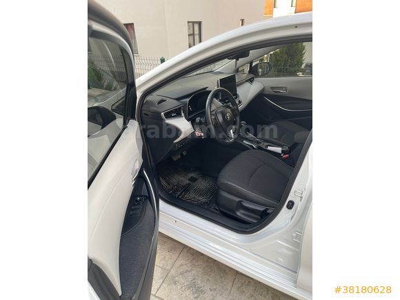 Sahibinden Toyota Corolla 1.5 Dream 2023 Model 