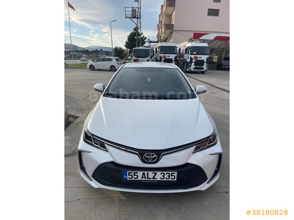 Sahibinden Toyota Corolla 1.5 Dream 2023 Model 
