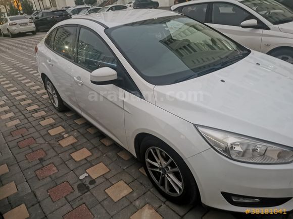 Düşük Km Hatasız Temiz Otomatik Vites