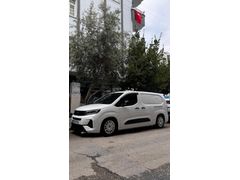 Sahibinden Otomatik Vites Opel Combo 1.5 CDTI Ultimate XL 2025 Model