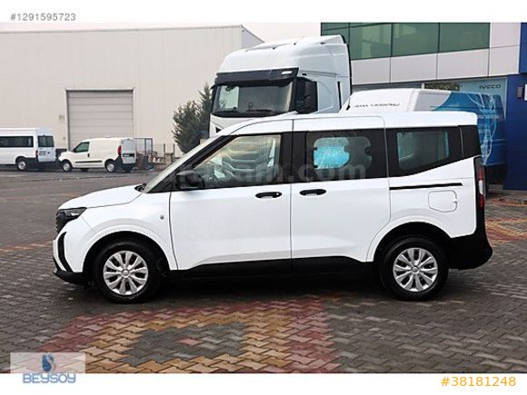 BÜYÜKSOYLU BEYSOY'DAN 2025 TOURNEO COURIER TREND 1.5 100HP