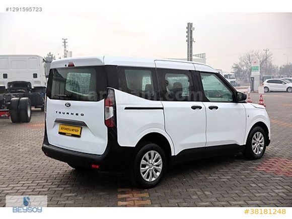 BÜYÜKSOYLU BEYSOY'DAN 2025 TOURNEO COURIER TREND 1.5 100HP