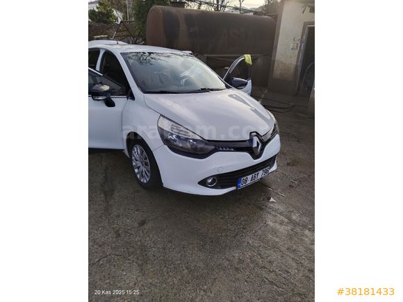 Sahibinden Renault Clio 1.2 Joy 2015 Model  191.000 km Beyaz
