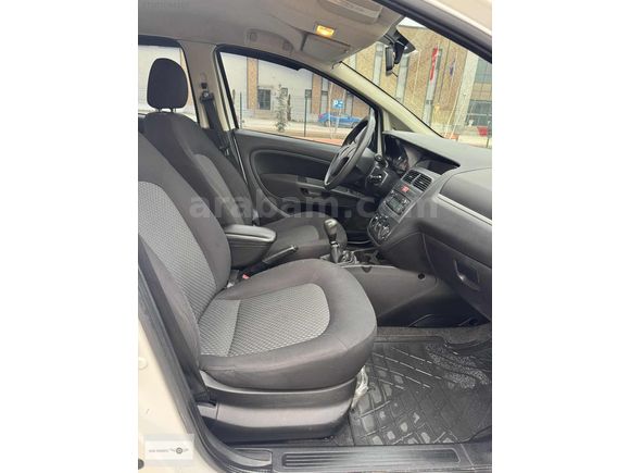 ÖZEN OTOMOTİV 'den Temiz 163 binde Linea 1.3 multijet