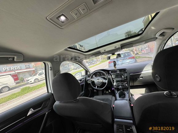 2014 model golf 7.5 düşük km  54 bin de  tramer yok 