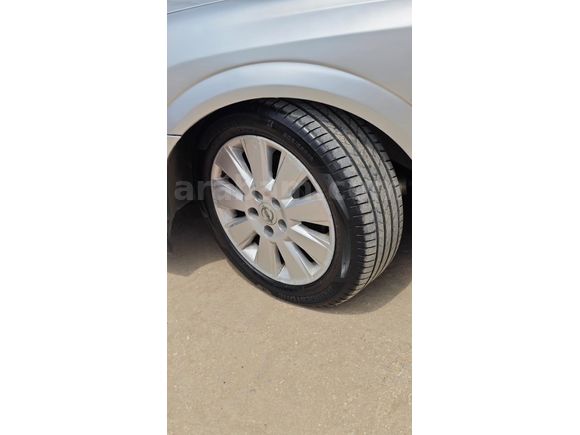 OPEL VECTRA C (SANRUFLU) 2004  MODEL(ELEGANCE)