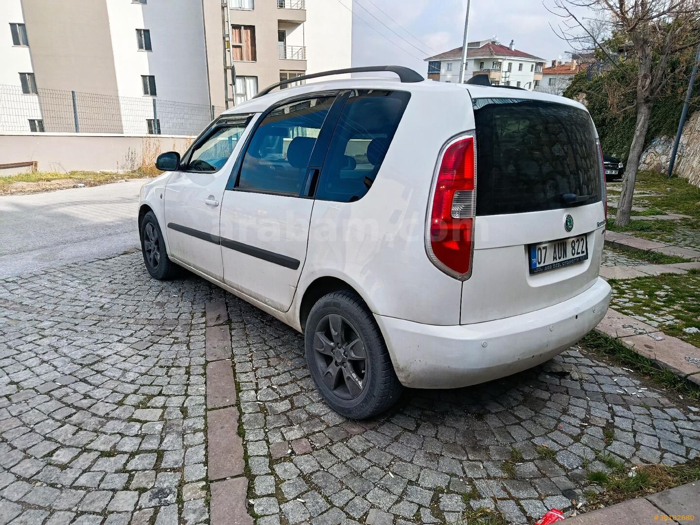 Sahibinden Skoda Roomster 1.2 Panorama 2012 Model Ankara 265.000 km Beyaz 7