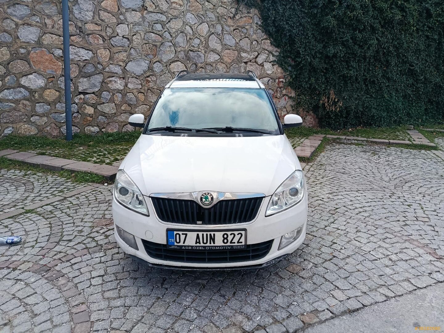Sahibinden Skoda Roomster 1.2 Panorama 2012 Model Ankara 265.000 km Beyaz 3