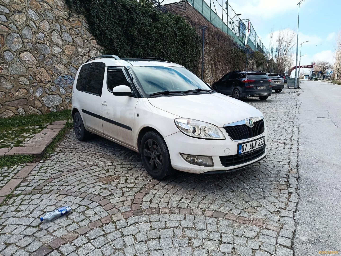 Sahibinden Skoda Roomster 1.2 Panorama 2012 Model Ankara 265.000 km Beyaz 4