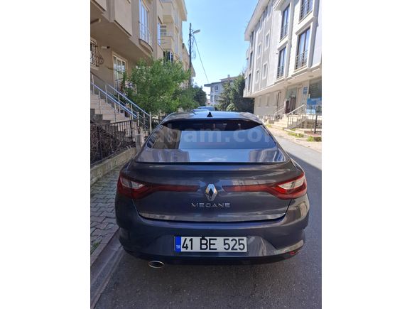Sahibinden Renault Megane 1.3 TCe Joy 2020 Model