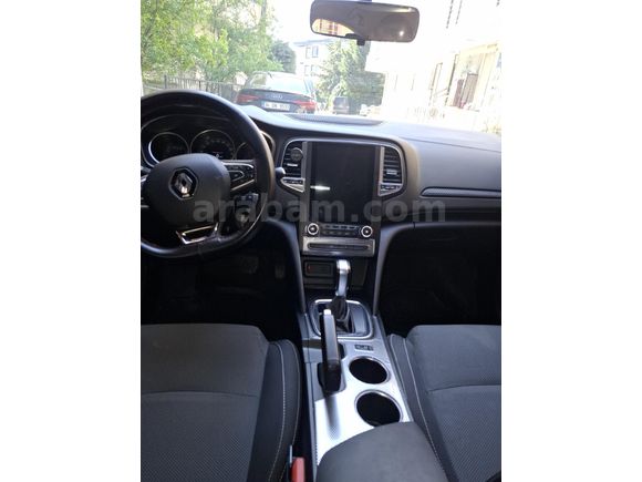 Sahibinden Renault Megane 1.3 TCe Joy 2020 Model