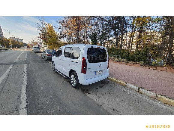 Sahibinden Opel Combo 1.5 CDTI Ultimate 2023 Model