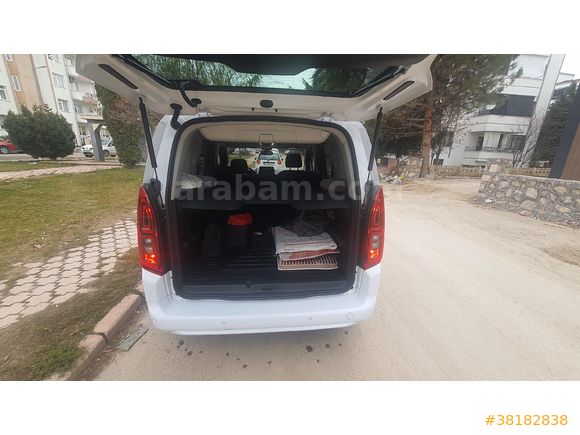 Sahibinden Opel Combo 1.5 CDTI Ultimate 2023 Model