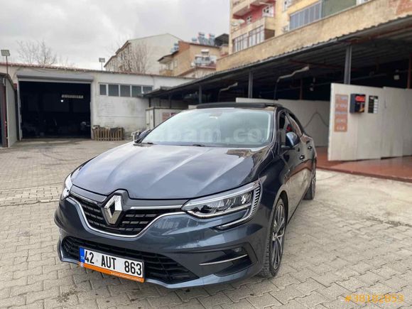 ÖZELLİKLİ VE OPSİYON LU MEGAN 
