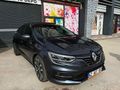 ÖZELLİKLİ VE OPSİYON LU MEGAN 