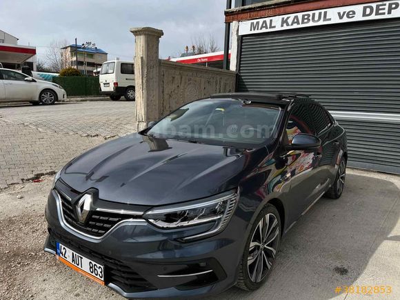 ÖZELLİKLİ VE OPSİYON LU MEGAN 