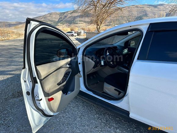 Sahibinden Ford Focus 1.6 TDCi Style 2012 Model