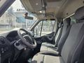 PARILTI OTO'DAN 2017 MASTER TENTELİ KAPALI KASA ARKADA ÇEKİŞLİ