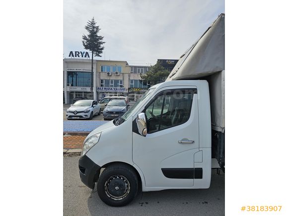 PARILTI OTO'DAN 2017 MASTER TENTELİ KAPALI KASA ARKADA ÇEKİŞLİ