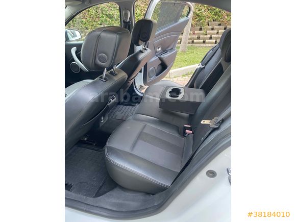 Sahibinden Renault Fluence 1.5 dCi Dynamique 2011 Model 108 binde 110 luk 6 ileri 