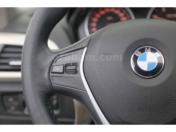 BMW 2015 1.16 D JOY+PLUS EXTRALAR İLE ///M GÖRÜNÜMLÜ 135.BİN KM'DE HATASIZ BOYASIZ 