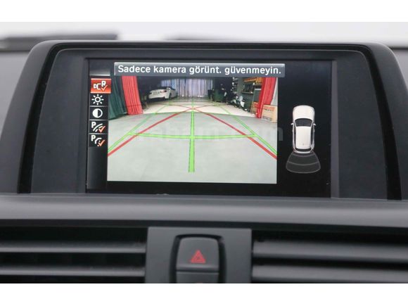 BMW 2015 1.16 D JOY+PLUS EXTRALAR İLE ///M GÖRÜNÜMLÜ 135.BİN KM'DE HATASIZ BOYASIZ 