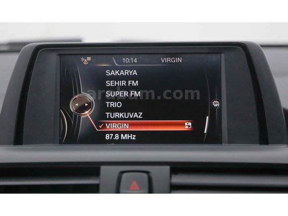 BMW 2015 1.16 D JOY+PLUS EXTRALAR İLE ///M GÖRÜNÜMLÜ 135.BİN KM'DE HATASIZ BOYASIZ 
