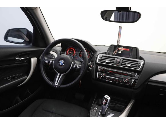 BMW 2015 1.16 D JOY+PLUS EXTRALAR İLE ///M GÖRÜNÜMLÜ 135.BİN KM'DE HATASIZ BOYASIZ 